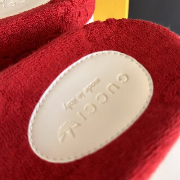 NWT GUCCI x Adidas woman - 7us red GG platform Slide sandals - Picture 4 of 10